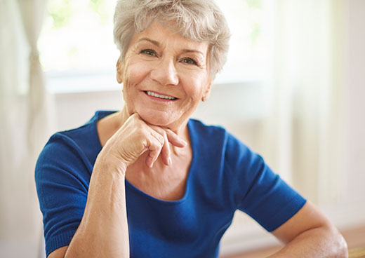 what color lipstick should an older women woman wear?